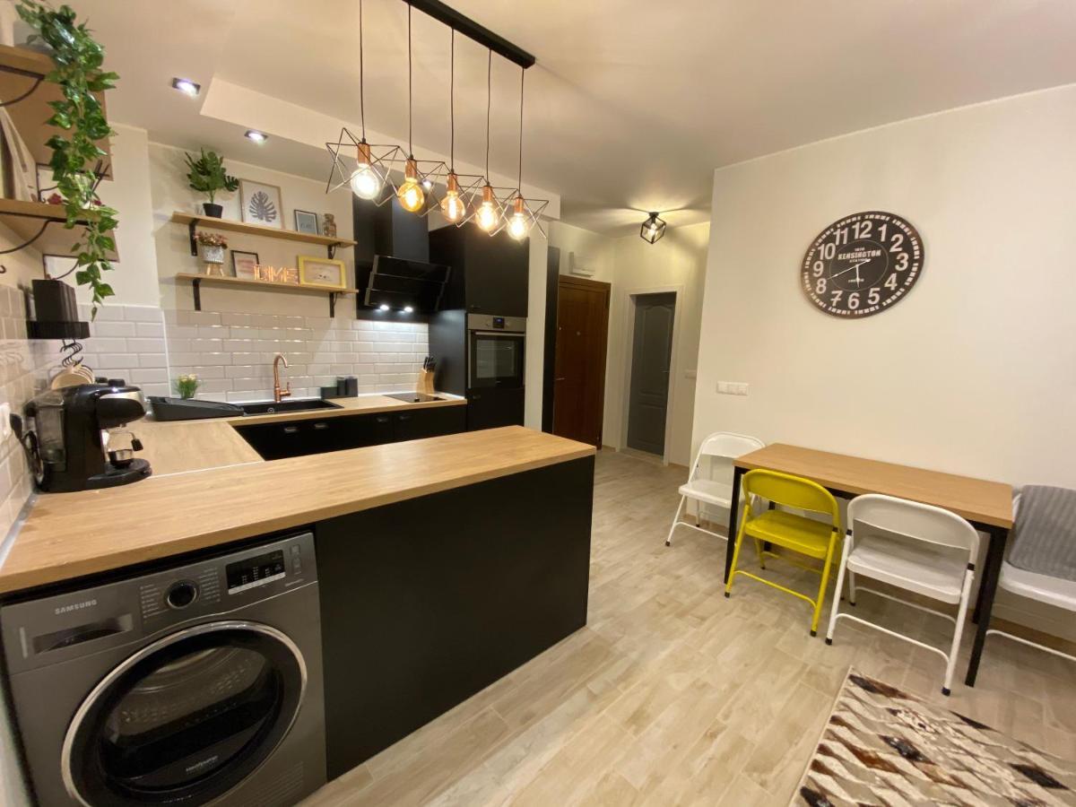 Habitat Sea View Apartment Varna Eksteriør bilde