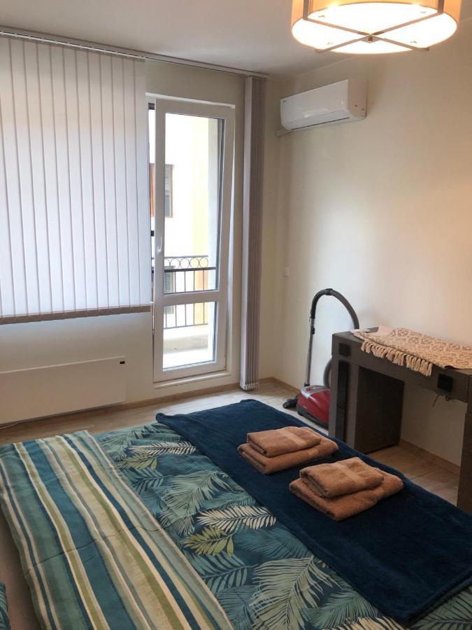 Habitat Sea View Apartment Varna Eksteriør bilde